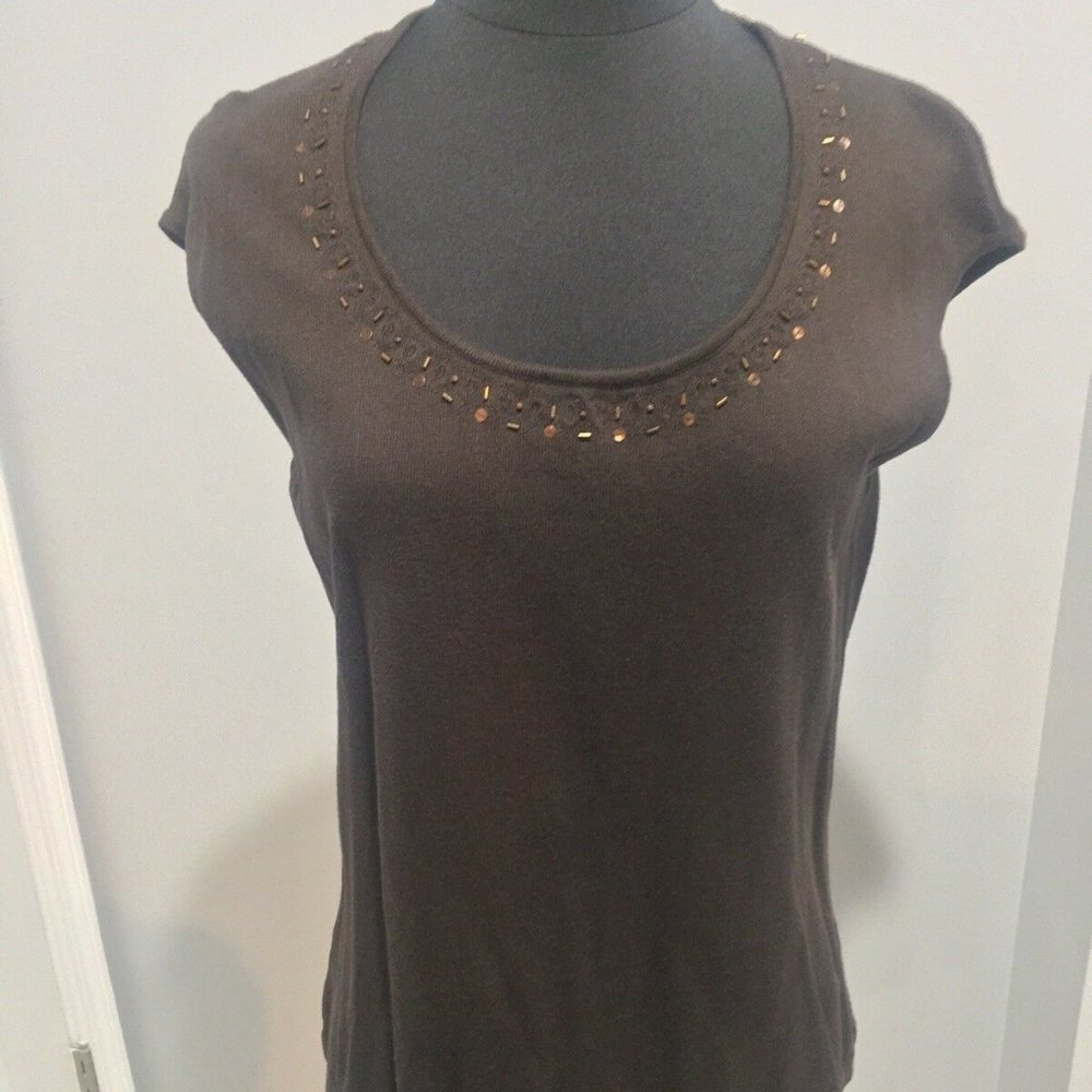 Ann Taylor  Knit Top Short Sleeve Scoopneck  L